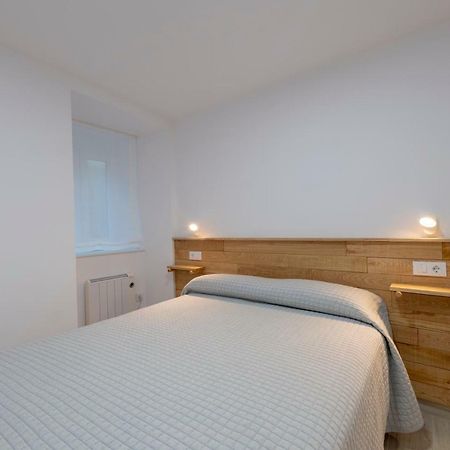 Apartamentos Mar De Fondo Muxia Bagian luar foto