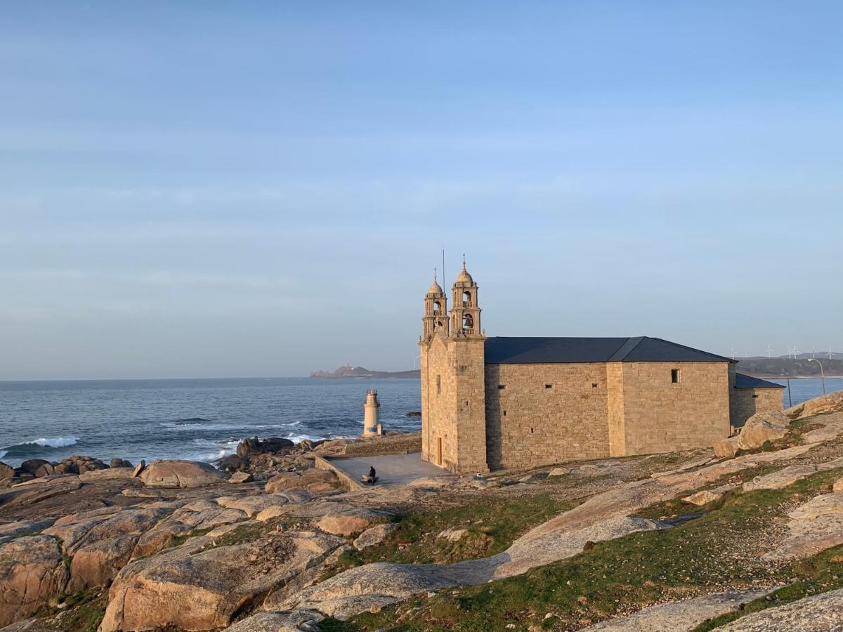 Apartamentos Mar De Fondo Muxia Bagian luar foto