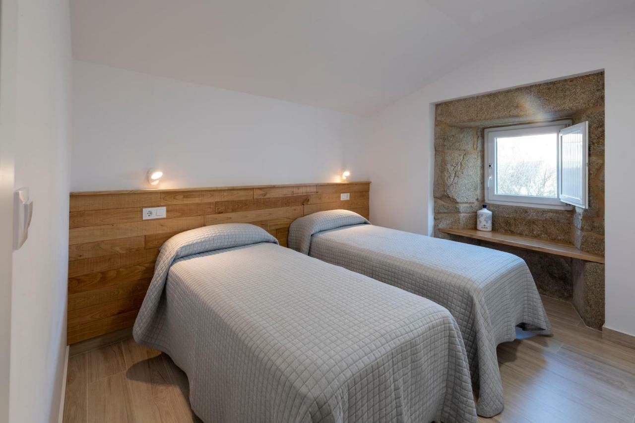 Apartamentos Mar De Fondo Muxia Bagian luar foto