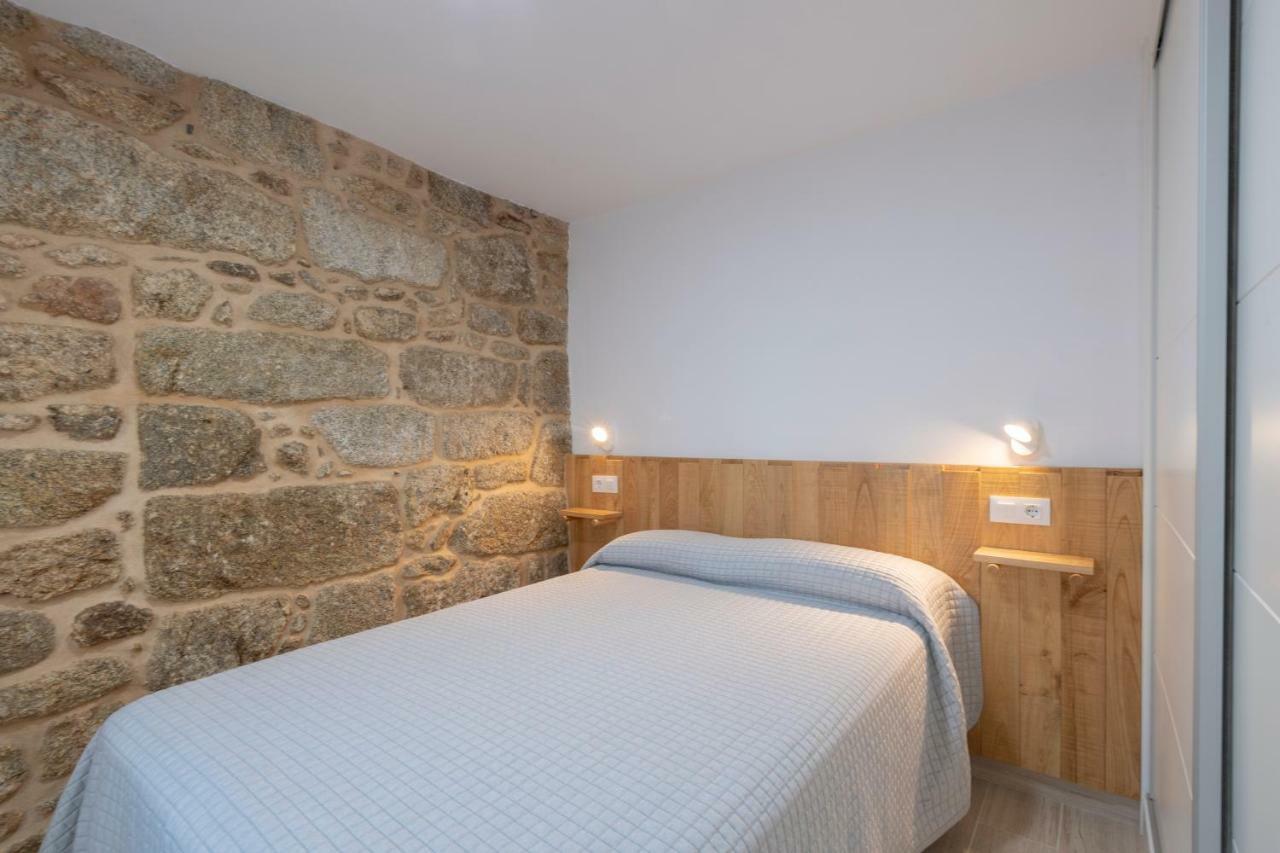 Apartamentos Mar De Fondo Muxia Bagian luar foto